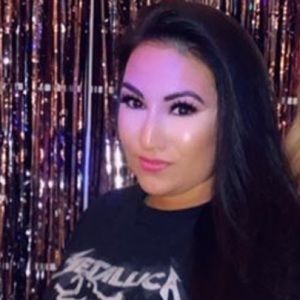 Meet your Posher, Cira